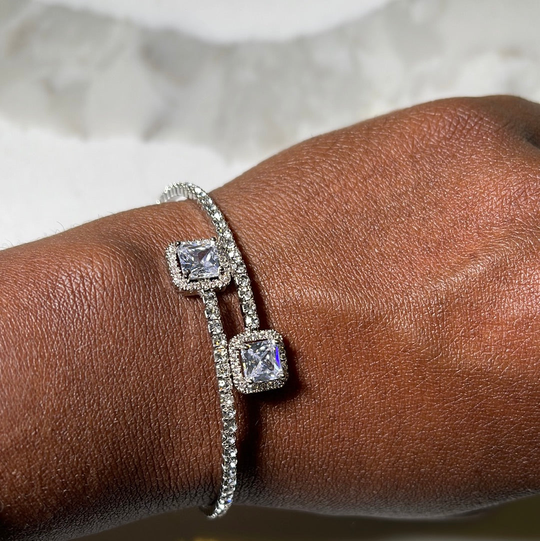 square diamond tennis bracelet/bangle