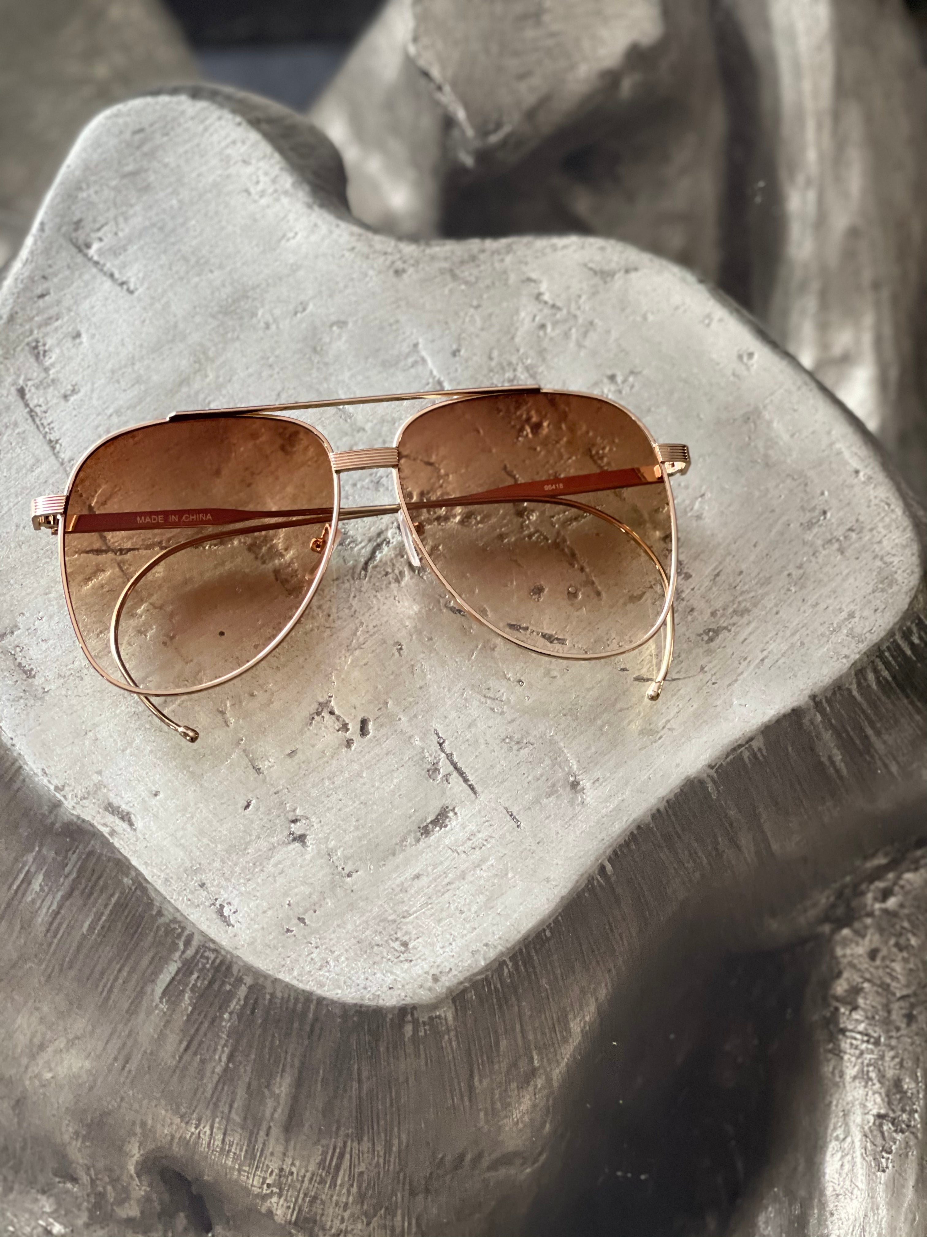 Oversized Gold Framed  Aviator Sunglasses with Colored Lens