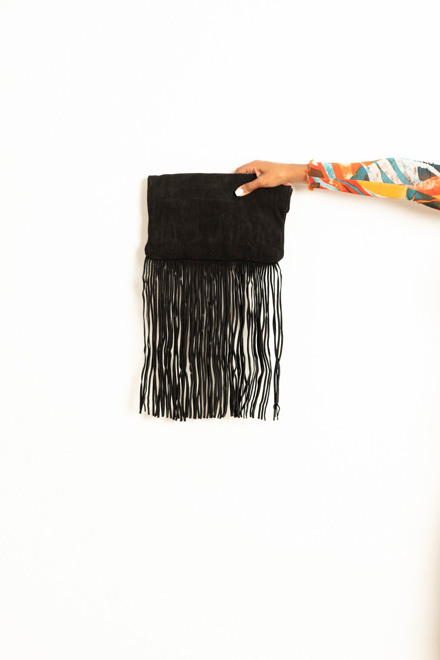 LEATHER FRINGE CLUTCH (sd)